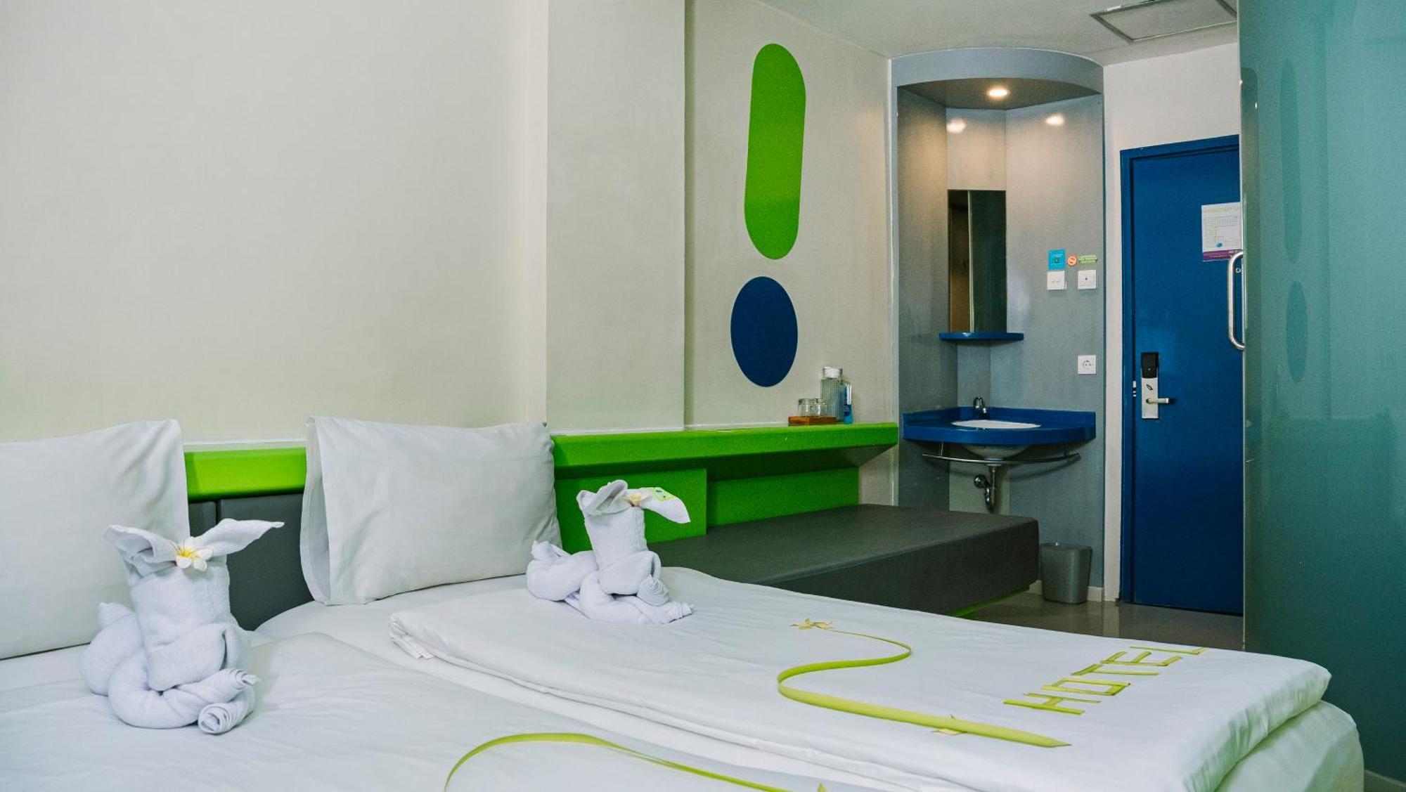 Pop! Hotel Kuta Beach Экстерьер фото